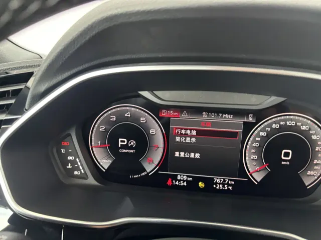 Audi Q3 Sportback — Фото автомобиля 16