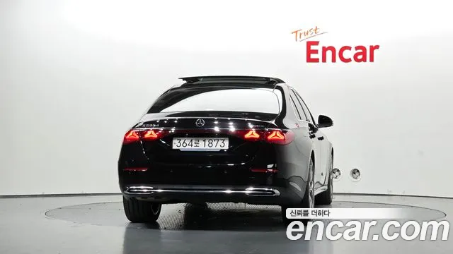Mercedes-Benz E-Class W214 — Фото автомобиля 4
