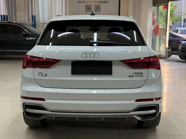 Audi Q3 — Фото автомобиля 5