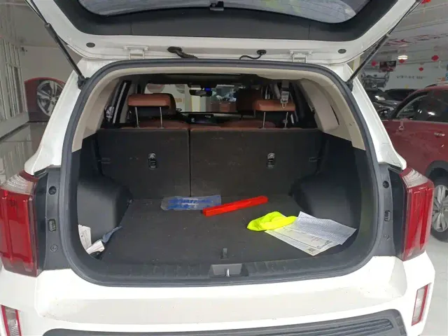 Kia Sportage — Фото автомобиля 18