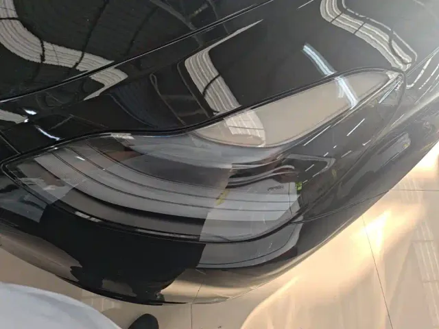 Tesla Model Y — Фото автомобиля 23