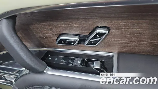 Land Rover Range Rover — Фото автомобиля 5