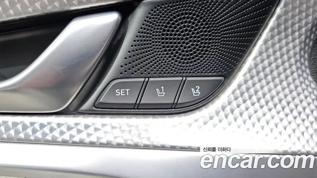 Genesis G70 — Фото автомобиля 13