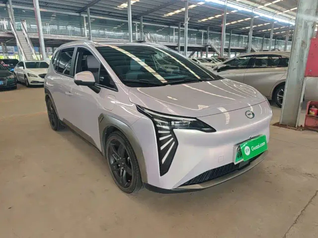 GAC Aion Y — Фото автомобиля 18