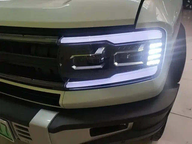 BYD FangChengBao Leopard 5 — Фото автомобиля 23