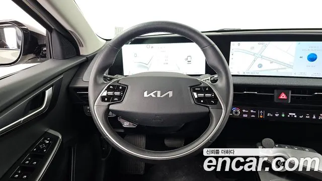 Kia EV6 — Фото автомобиля 12