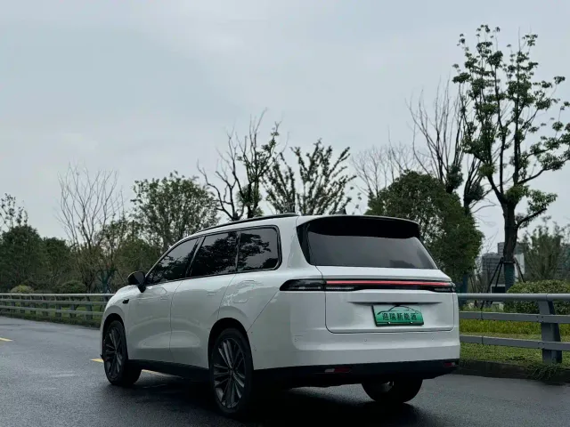 Leapmotor C16 — Фото автомобиля 7