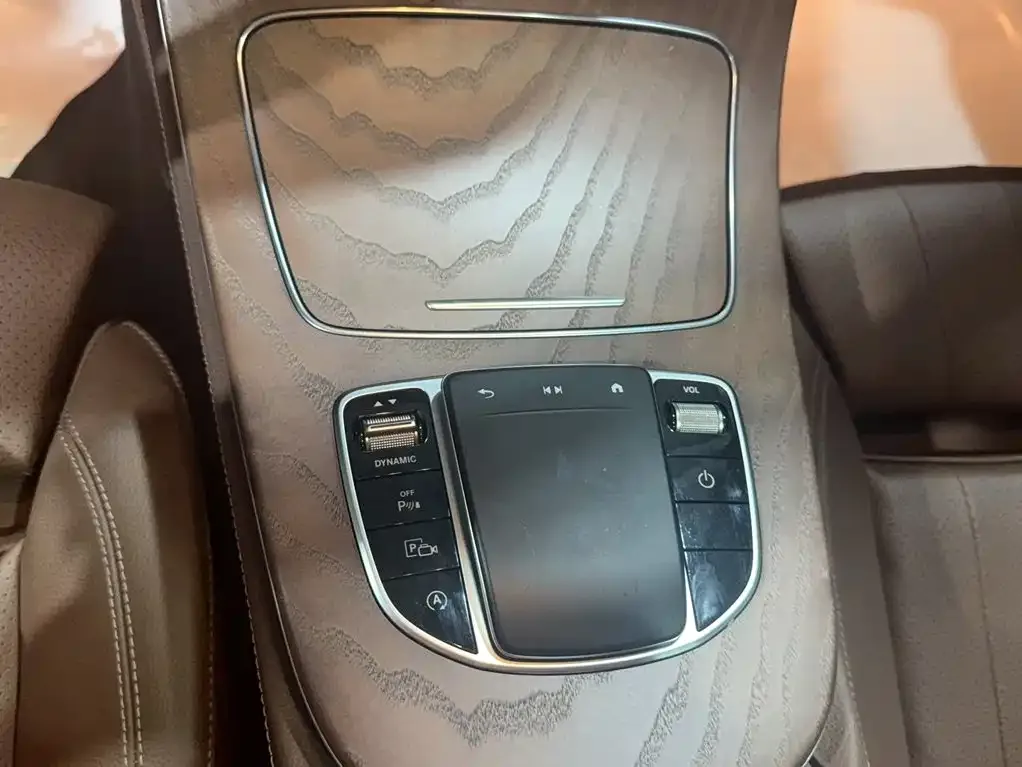 Mercedes-Benz Mercedes-Benz E-Class 2022 Facelift E 300 L Fashion Style — Фото автомобиля 7