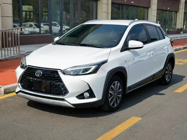 Фотография автомобиля — Toyota YARiS L Zhi Xuan