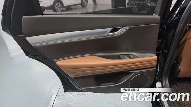 Genesis G80 RG3 — Фото автомобиля 14