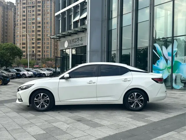 Nissan Sylphy — Фото автомобиля 3