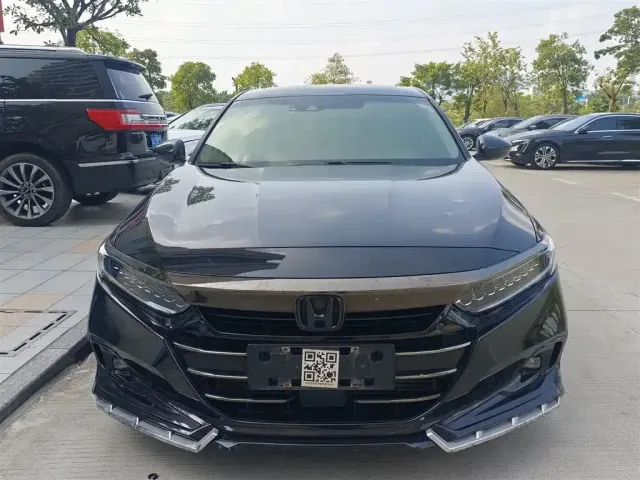 Honda Accord — Фото автомобиля 5