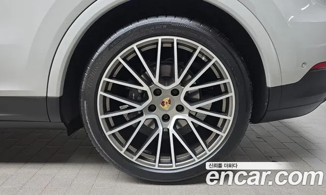 Porsche Cayenne PO536 — Фото автомобиля 6