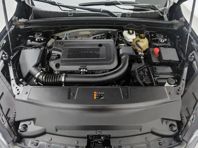 Buick Envision Plus — Фото автомобиля 6