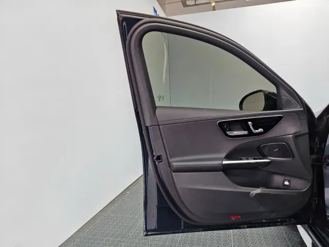 Mercedes-Benz C-Class — Фото автомобиля 13