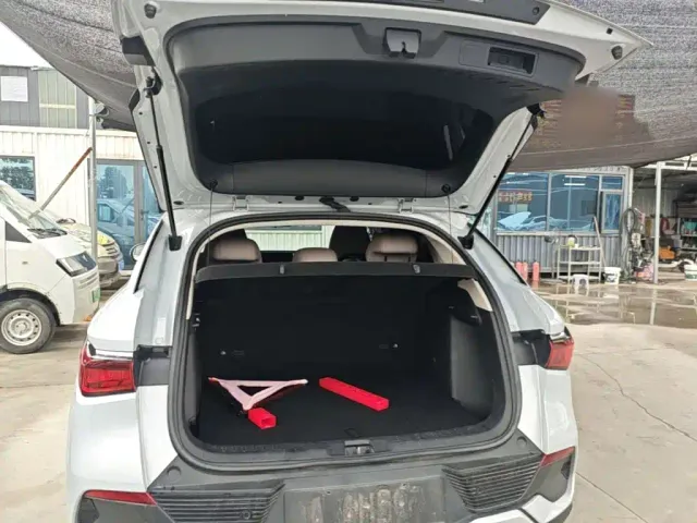 BYD Yuan PLUS — Фото автомобиля 18