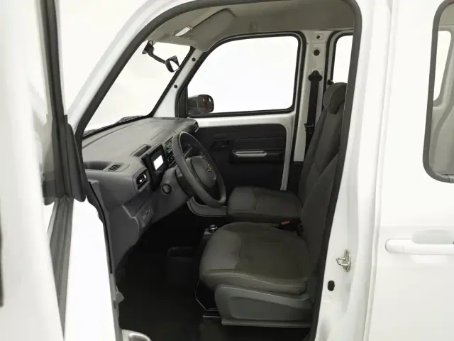 Wuling Zhiguang NEV — Фото автомобиля 10