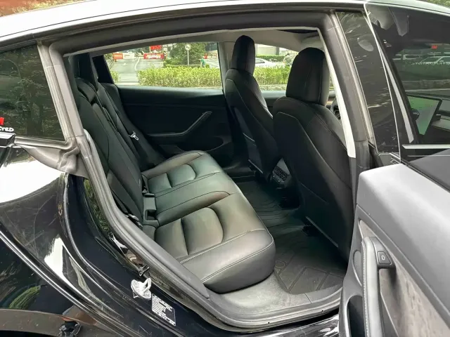 Tesla Model 3 2022 Model Rear-Wheel Drive Version — Фото автомобиля 12