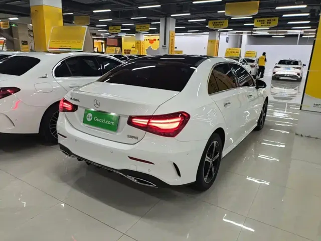 Mercedes-Benz A-Class — Фото автомобиля 6