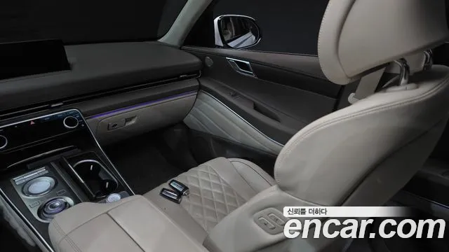 Genesis GV80 2.5T Бензин AWD — Фото автомобиля 26