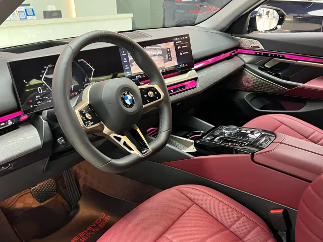 BMW 5 Series — Фото автомобиля 8