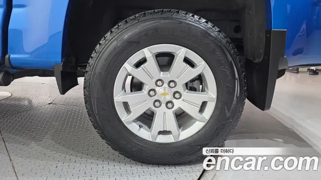 Chevrolet Colorado — Фото автомобиля 21