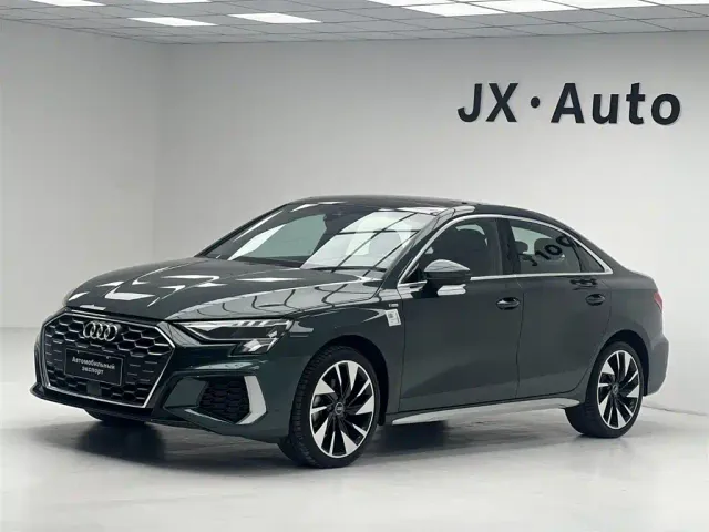 Фотография автомобиля — Audi A3