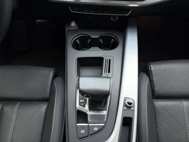 Audi A4L — Фото автомобиля 7