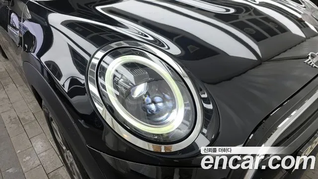 Mini Cooper Cooper 5 дверей Classic — Фото автомобиля 22
