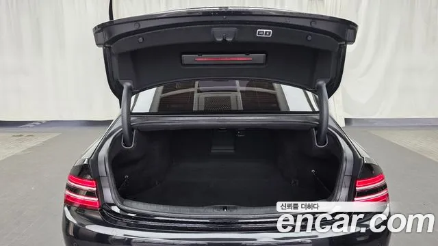 Genesis G80 Бензин 3.5 турбо AWD — Фото автомобиля 20