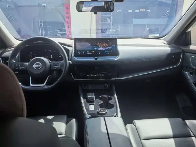 Nissan X-Trail — Фото автомобиля 5