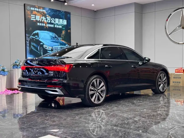 Audi A6L — Фото автомобиля 7