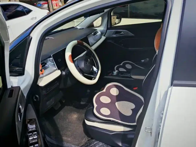 Geely Geometry E Firefly — Фото автомобиля 3