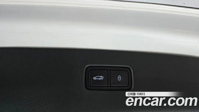 Genesis GV80 — Фото автомобиля 16