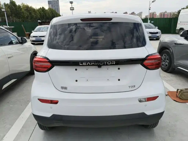 Leapmotor T03 — Фото автомобиля 5