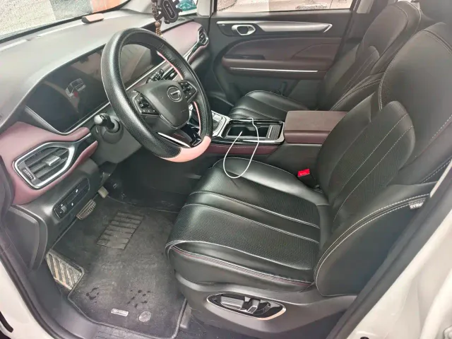 GAC Trumpchi M6 — Фото автомобиля 8