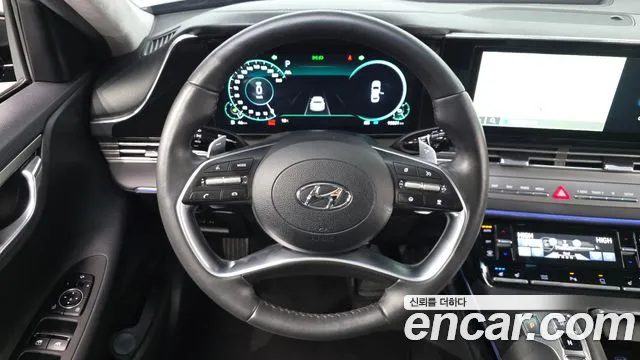 Hyundai Grandeur (New) Hybrid — Фото автомобиля 20