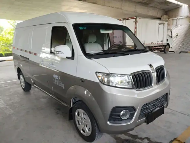 Jinbei New Hiace X30L — Фото автомобиля 3