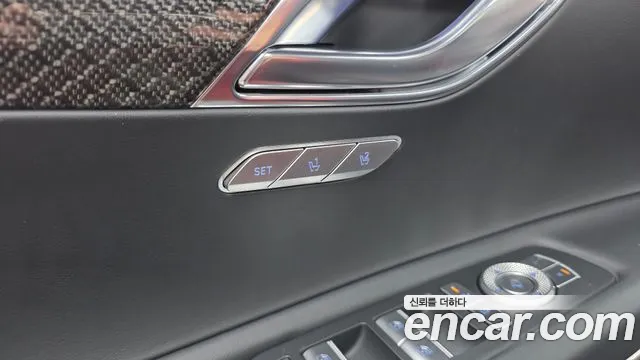 Genesis GV80 — Фото автомобиля 30