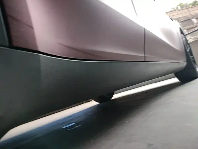 Tesla Model Y — Фото автомобиля 3