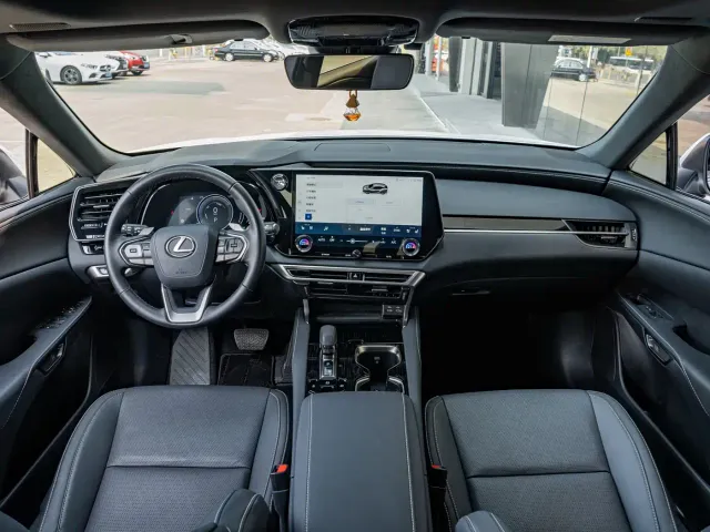 Lexus RX — Фото автомобиля 13
