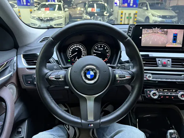 BMW X2 — Фото автомобиля 5
