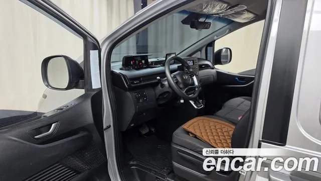 Hyundai Staria — Фото автомобиля 15
