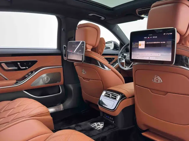 Mercedes-Benz Maybach S-Class — Фото автомобиля 15