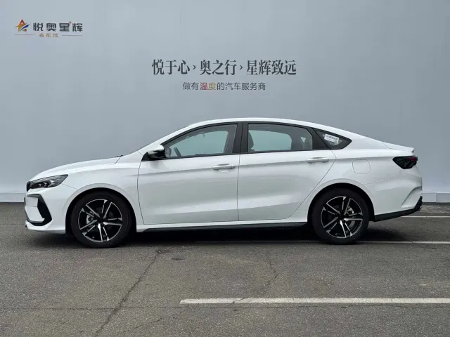 Geely Binrui — Фото автомобиля 3