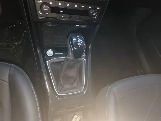 Volkswagen Tharu — Фото автомобиля 13