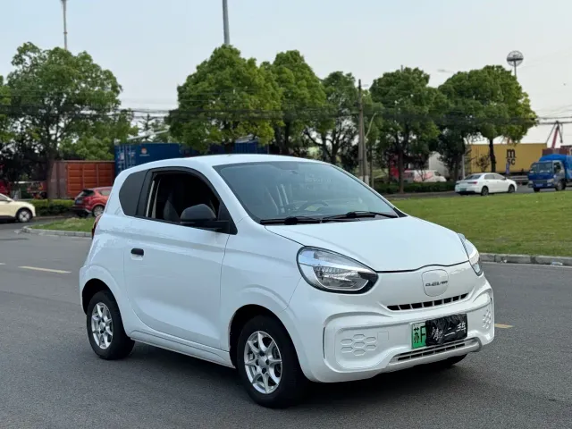 Roewe Clever — Фото автомобиля 3