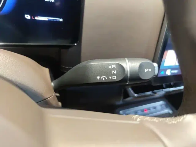 Wuling Starlight 730 — Фото автомобиля 13