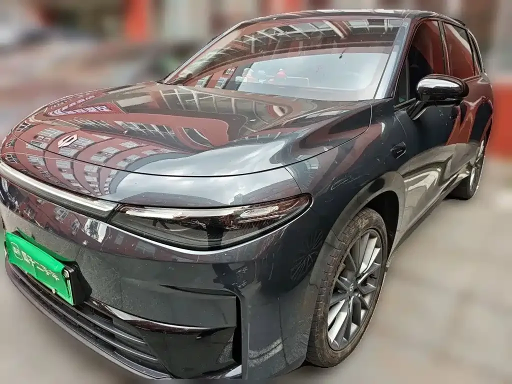 Фотография автомобиля — Leapmotor Leapmotor C10