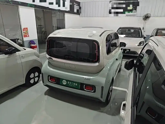 Baojun KiWi EV — Фото автомобиля 6